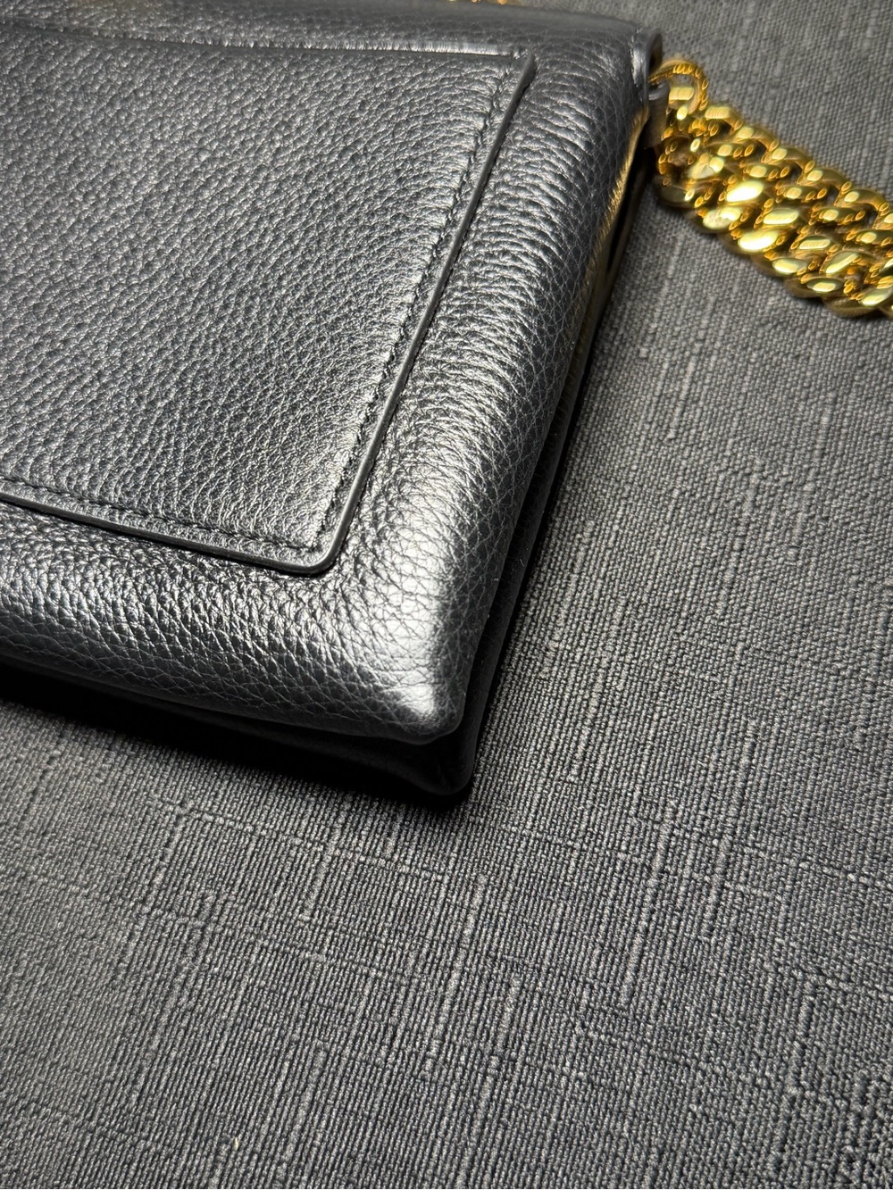 Tory Burch Black Leather Crossbody with Gold Logo - Picture 5 of 10